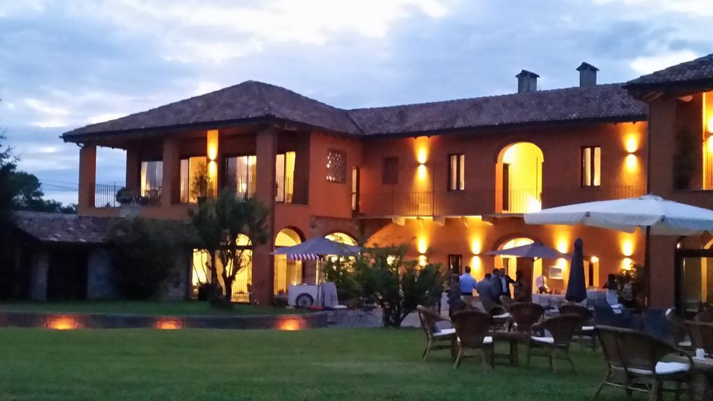 Equirelais Hotel Lomnago Exterior photo